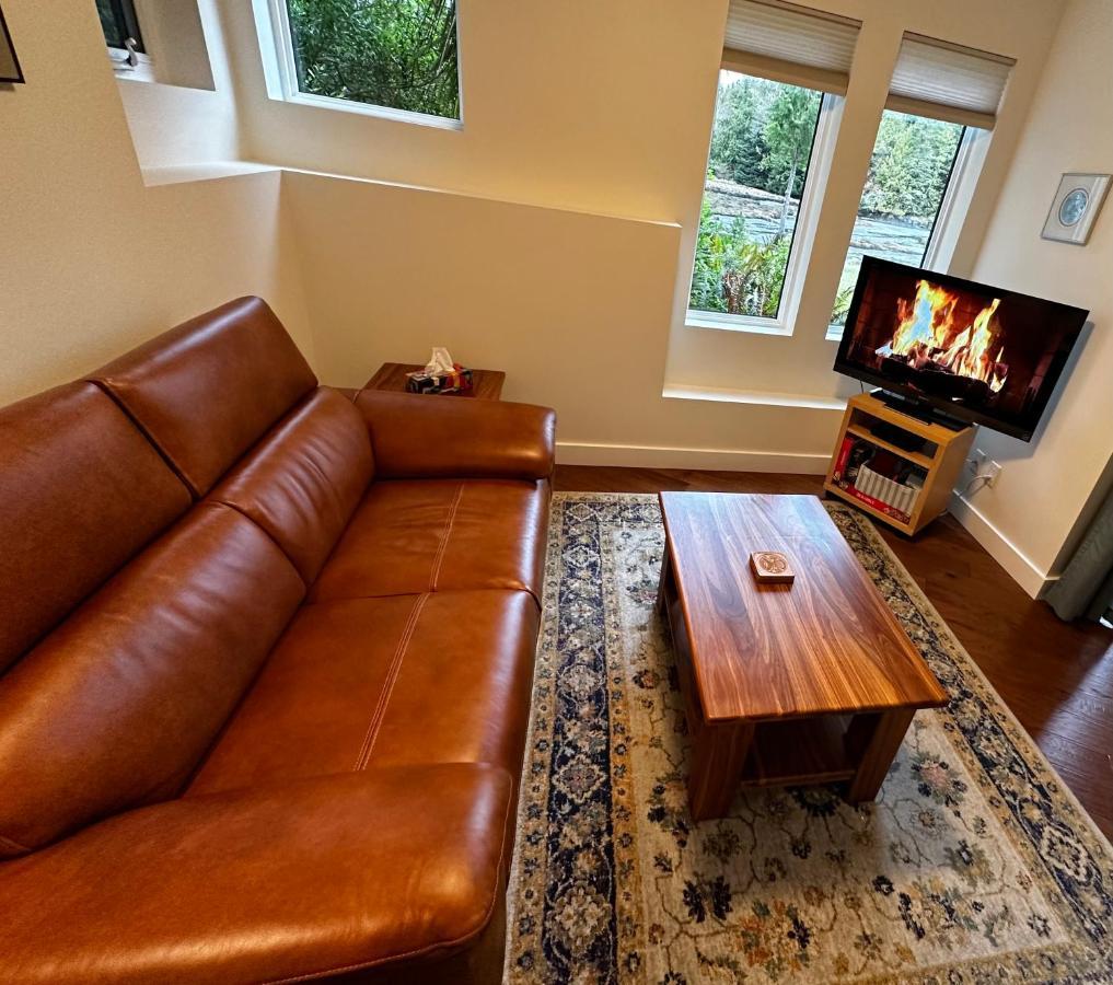 Liahona Guest House Ucluelet Kültér fotó