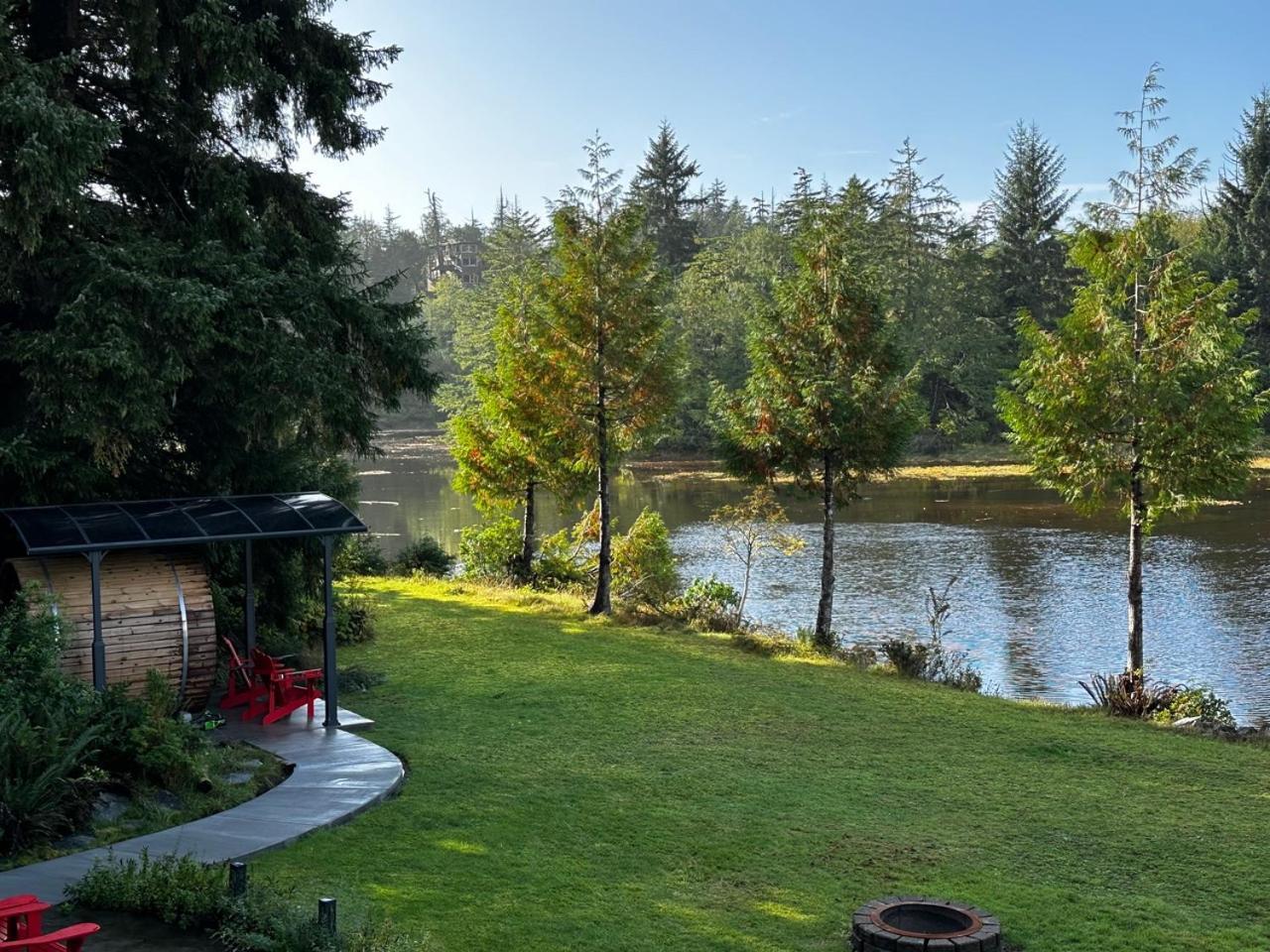 Liahona Guest House Ucluelet Kültér fotó